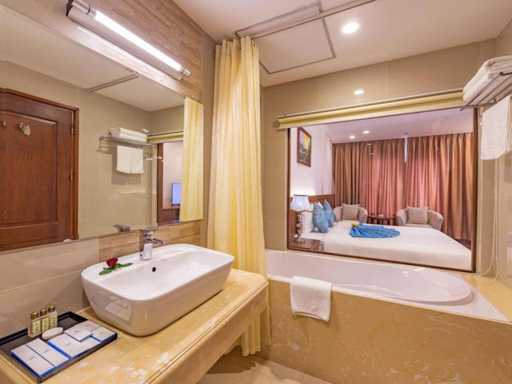 Lam Giang Hotel Vinh Eksteriør bilde