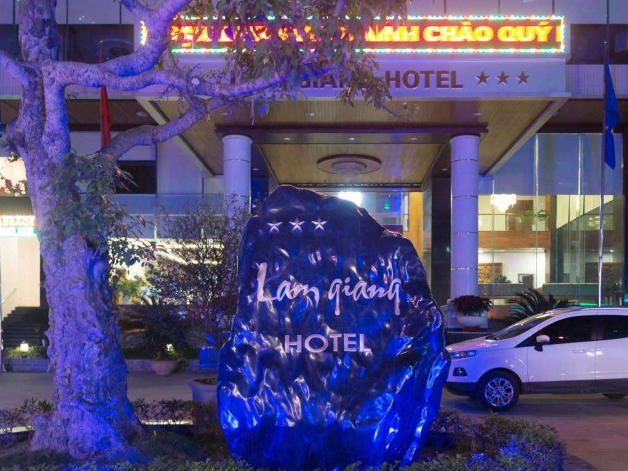Lam Giang Hotel Vinh Eksteriør bilde